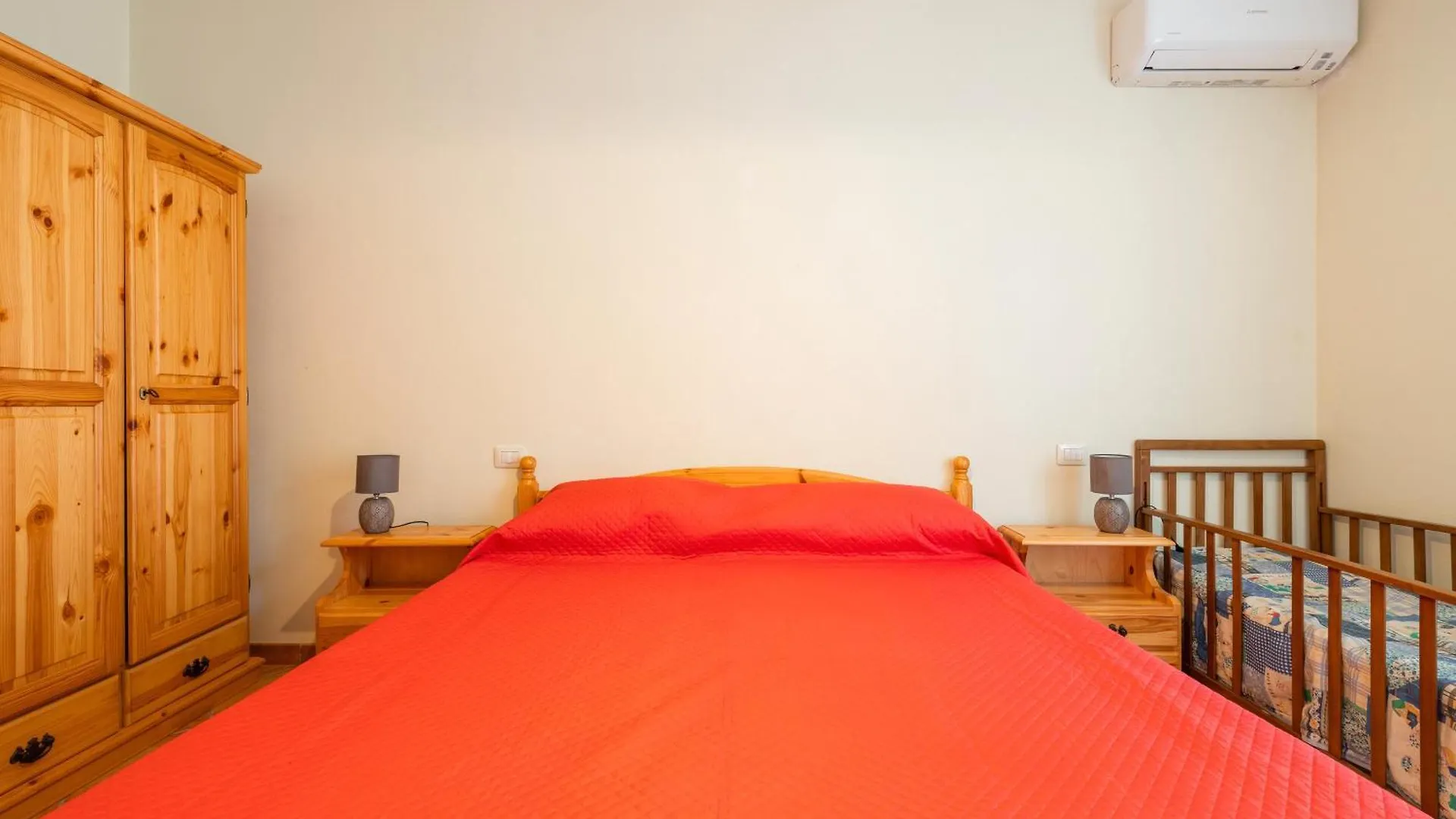 Appartamento Casa Rocco SantʼAnna Arresi