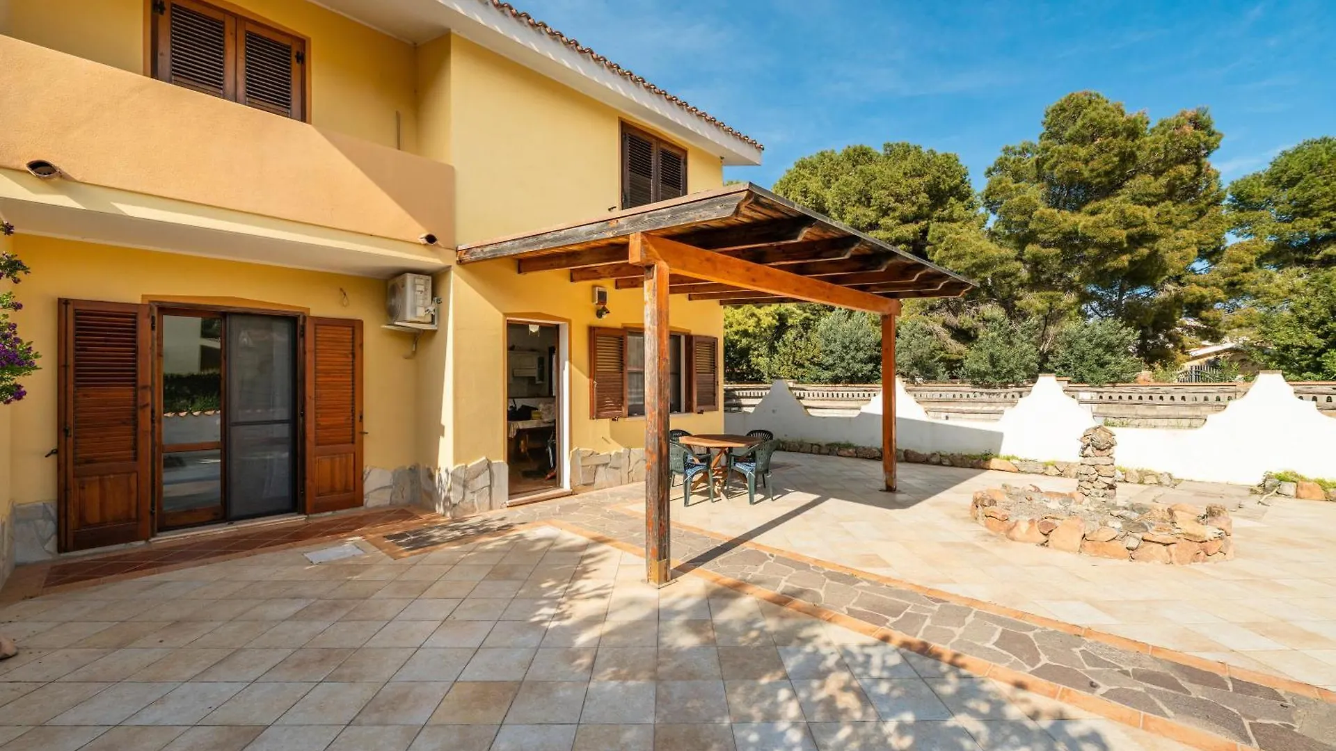 Appartamento Casa Rocco SantʼAnna Arresi Italia
